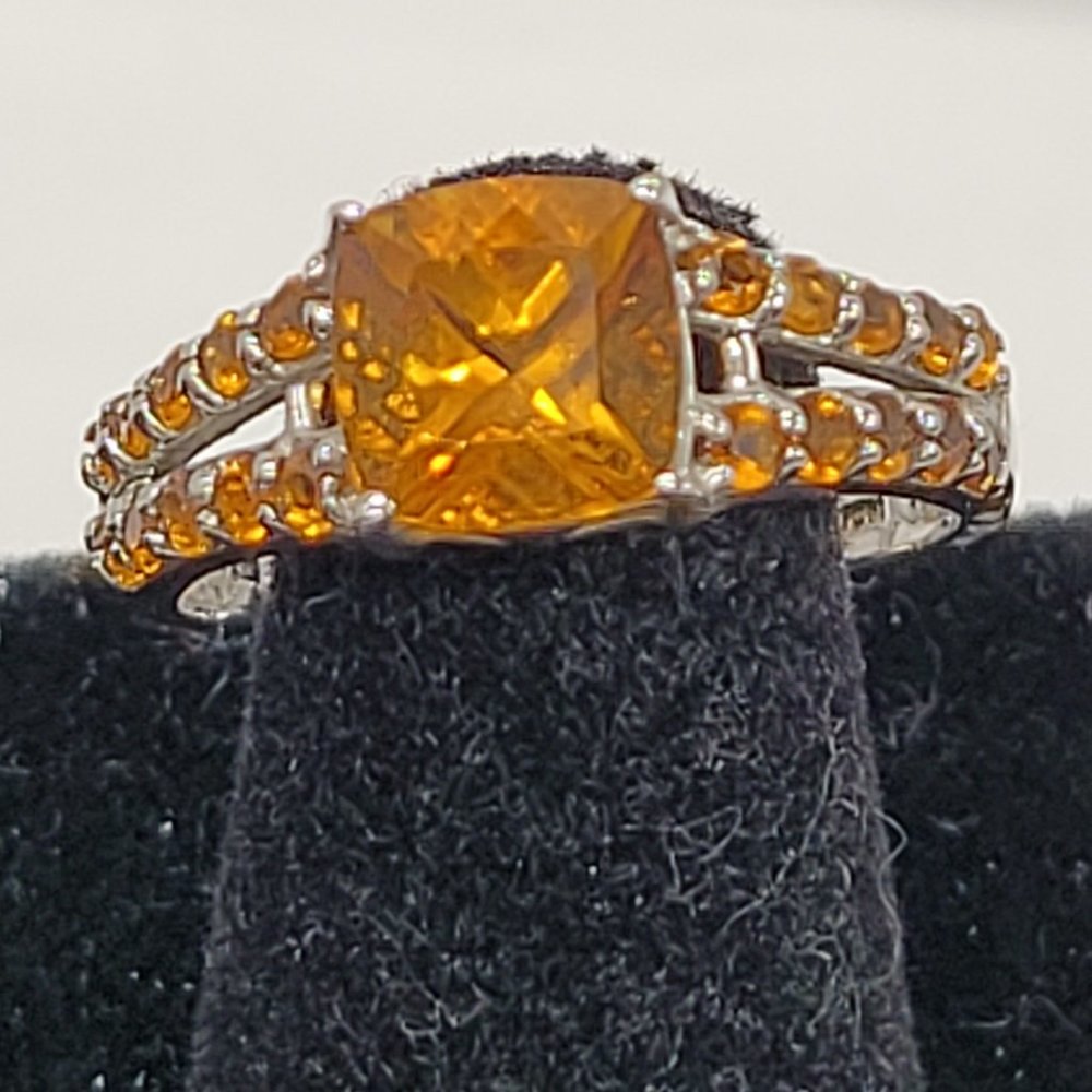 Jtv 925 silver ring with Citrine stones